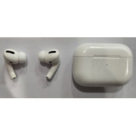 AirPods Pro with Wireless Charging Case - Cosmetically below standard